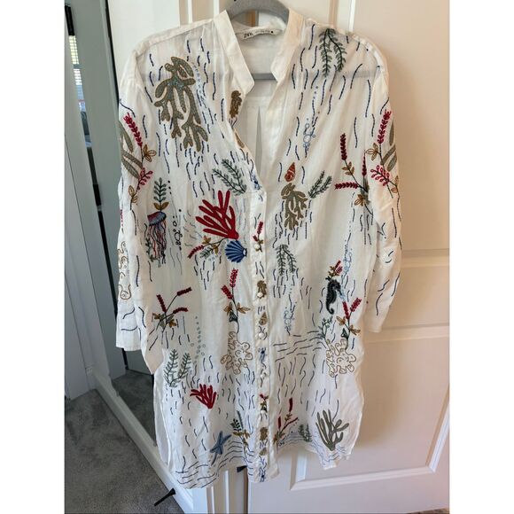 Zara The Lagoon Embroidered Sea Life kaftan, small $140 F22 - Picture 6 of 12